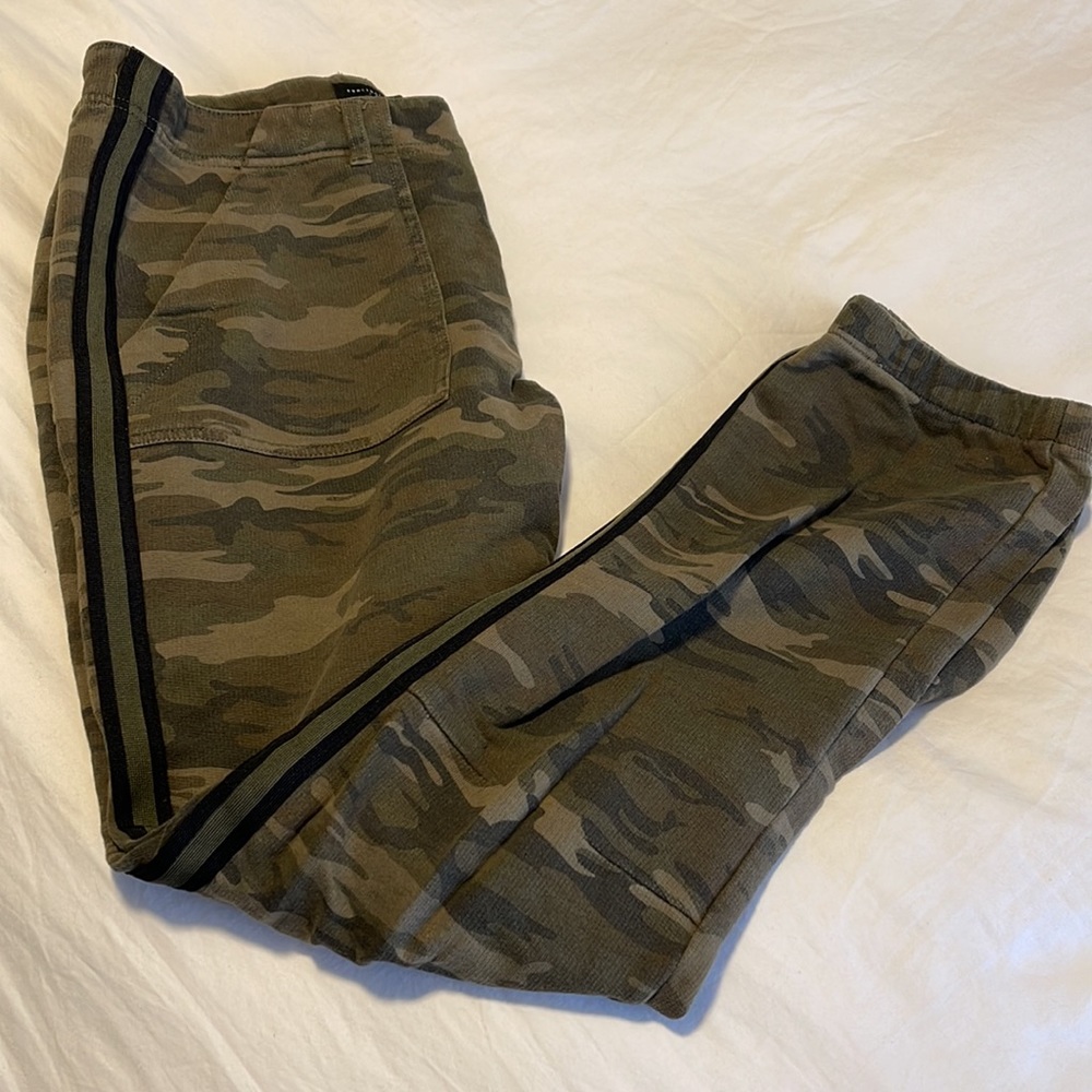 Sanctuary x Anthropologie camouflage sweatpants